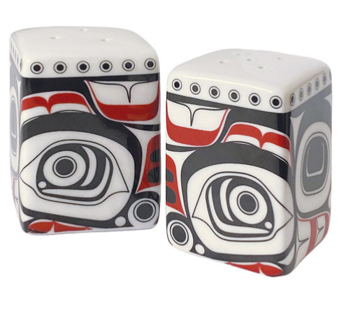 Salt & Pepper Shaker Set